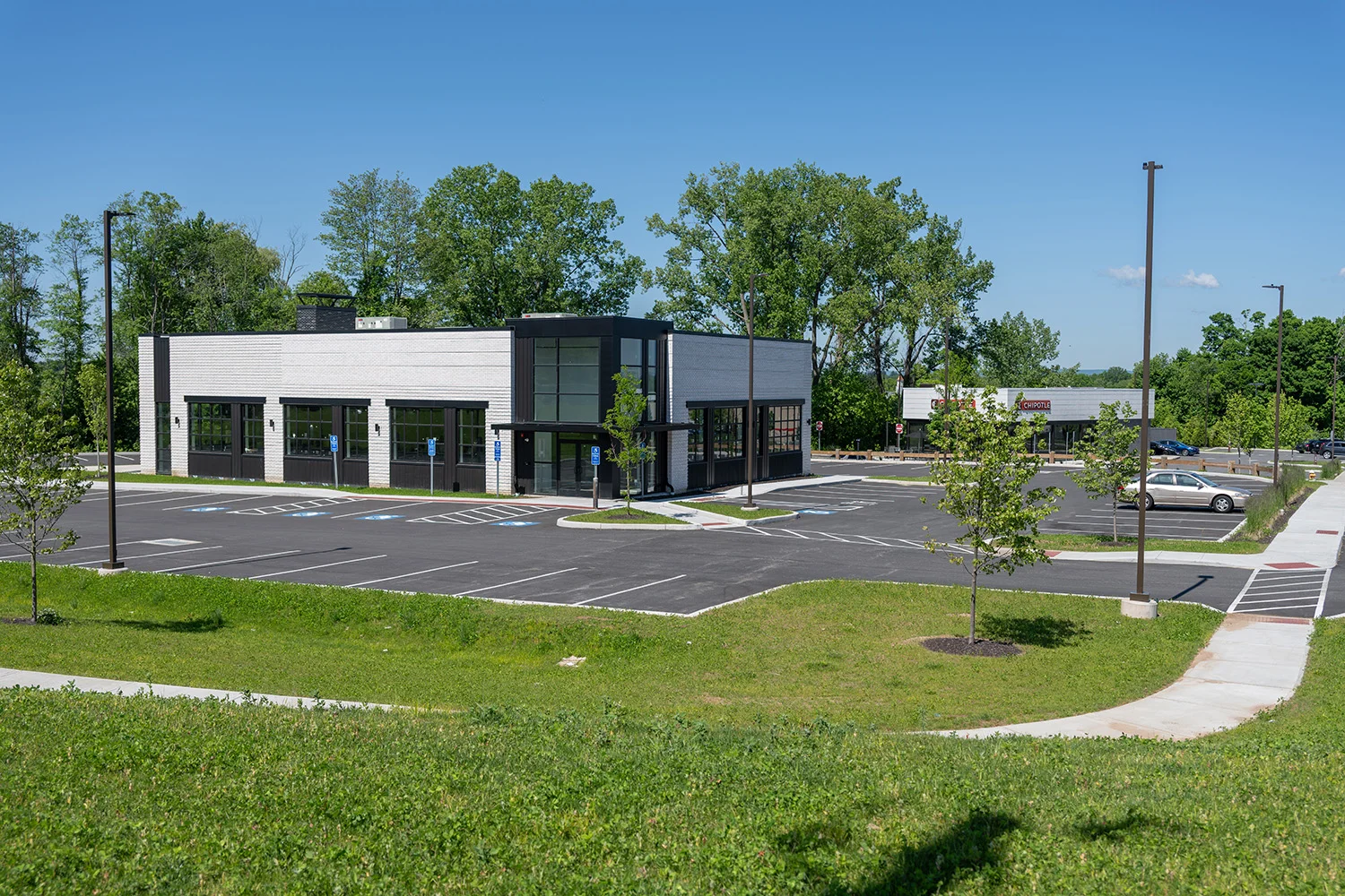 S Windsor Cedar Ave 0222.webp